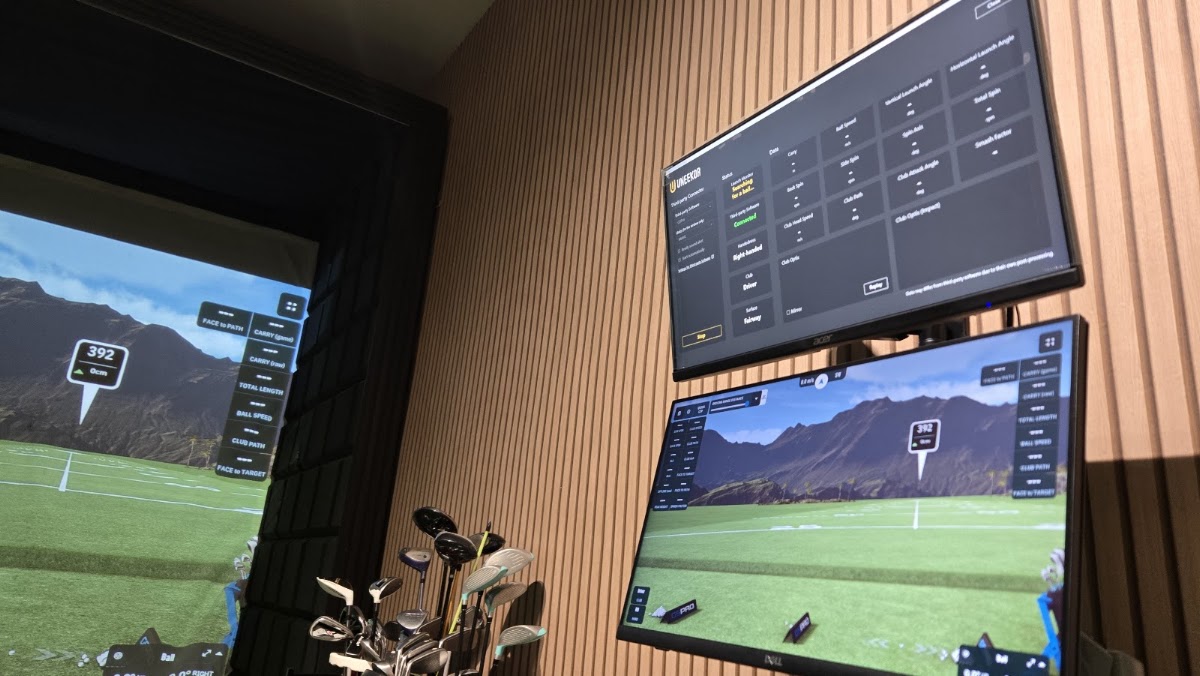 AnyBirdie (Kitchener Rd) - 24 hour golf simulator (小白雀 - 24小时无人高尔夫模拟厂） photo 1