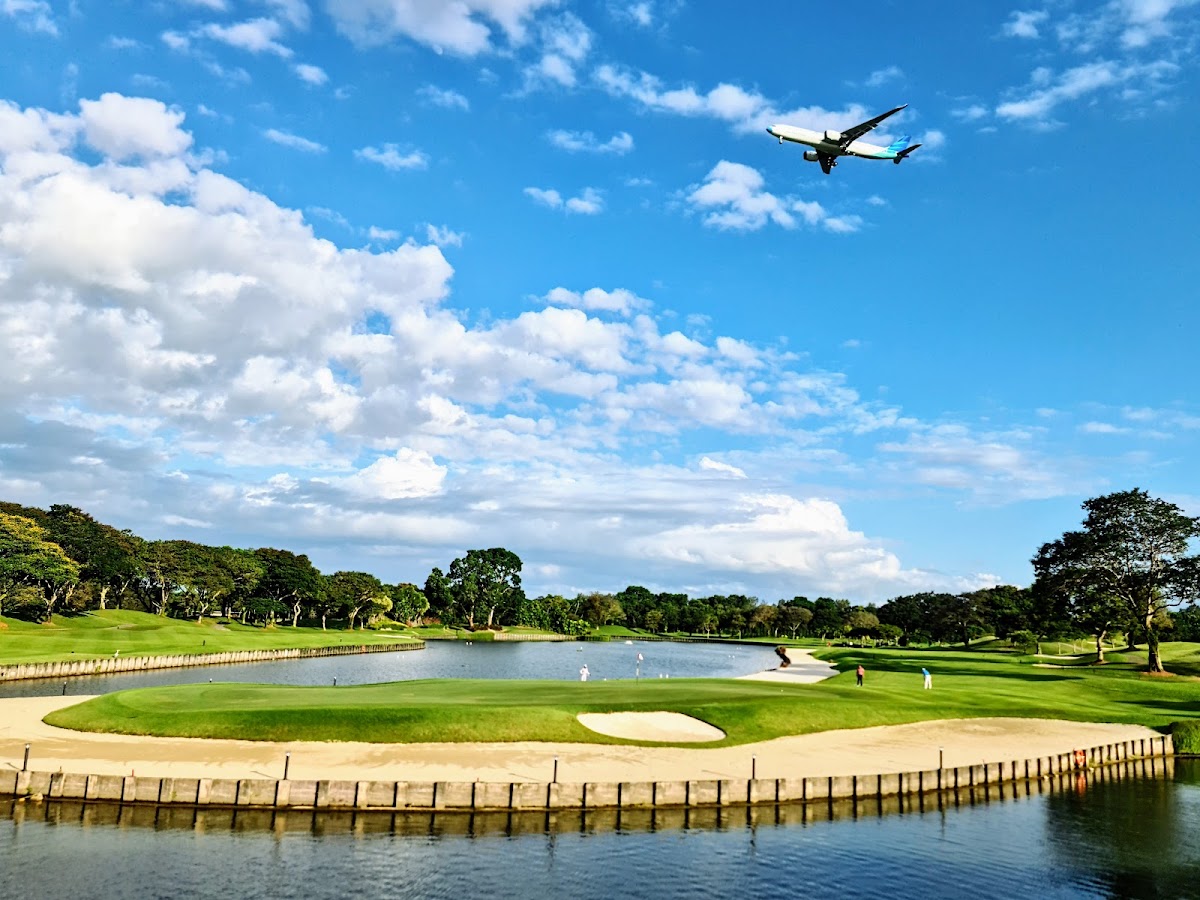 Laguna National Golf Club photo 1