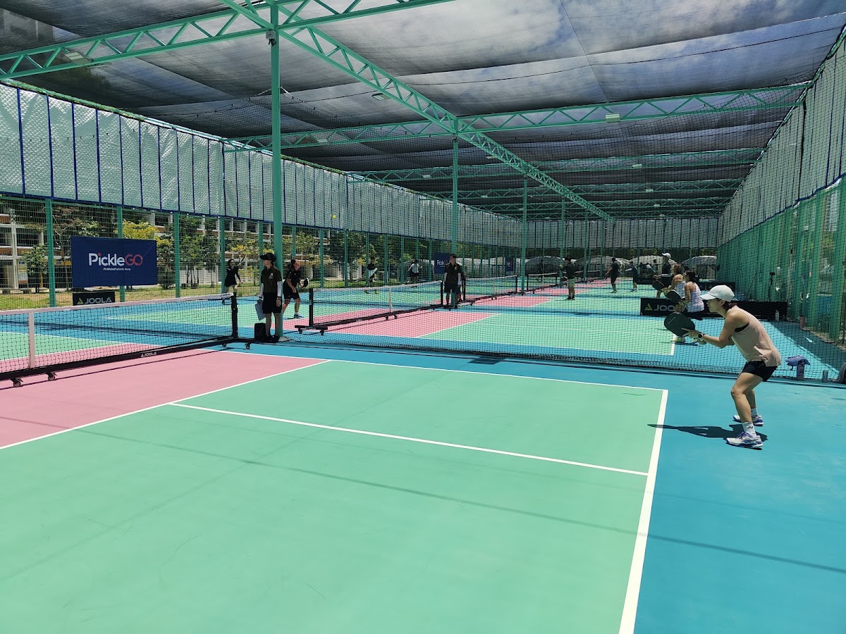 Smashing Pickle Pickleball Club photo 1
